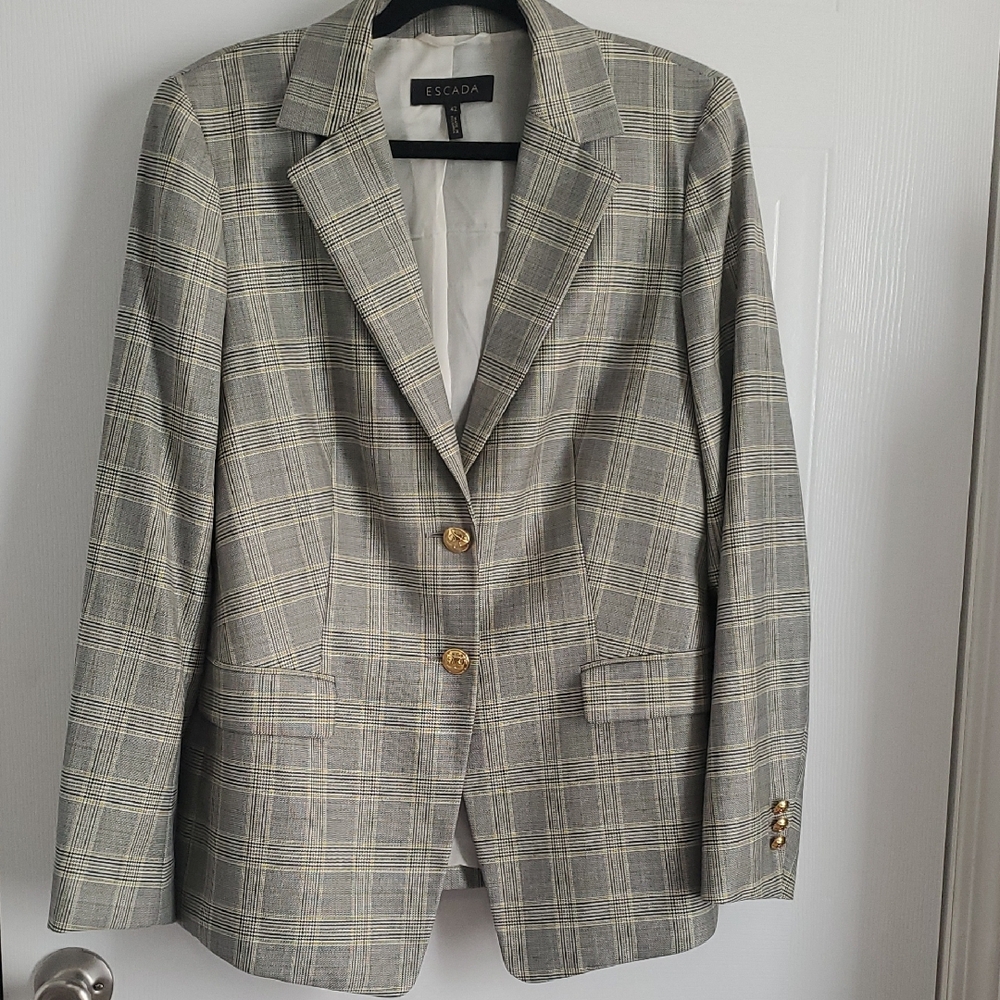 Escada  Women Blazer in Gray and Gold Plaid Very Pretty Desing